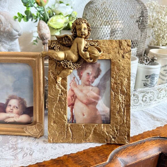 3 Vintage High Relief Gold Frames with Angel Pictures and Ceramic Gold Cherub - Picture 4 of 17